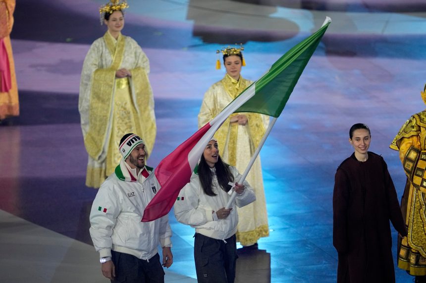 Snímka zo záverečného ceremoniálu ZOH 2026