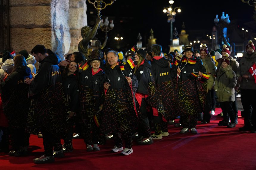 Snímka zo záverečného ceremoniálu ZOH 2026