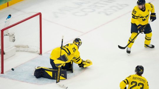 Ich olympijský sen sa rozplynul. Švédi po prehre s USA kritizujú formát predĺžení, hovoria o nespravodlivosti
