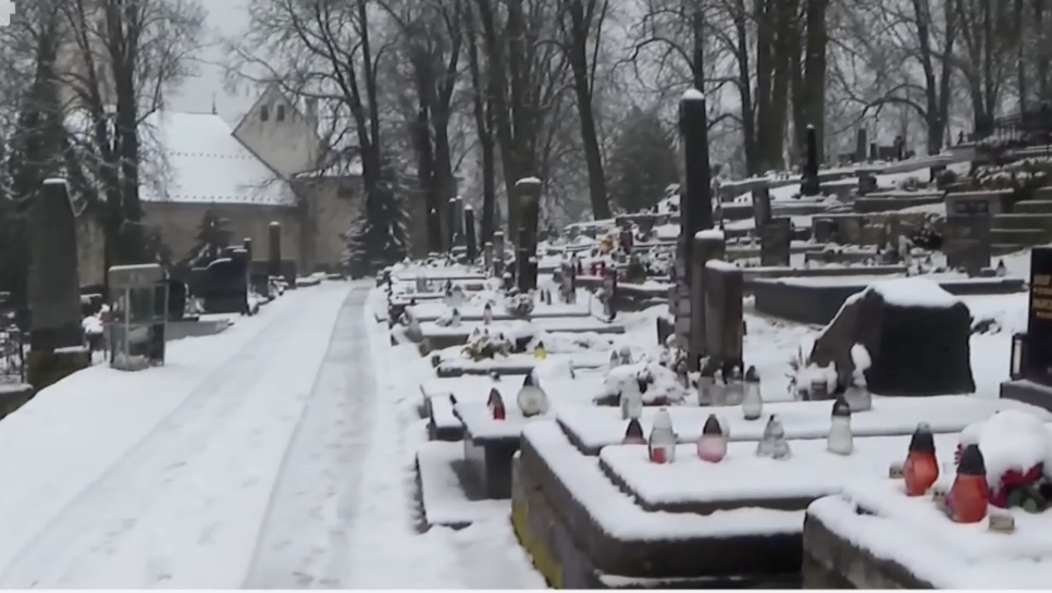 Na snímke cintorín v Banskej Bystrici.