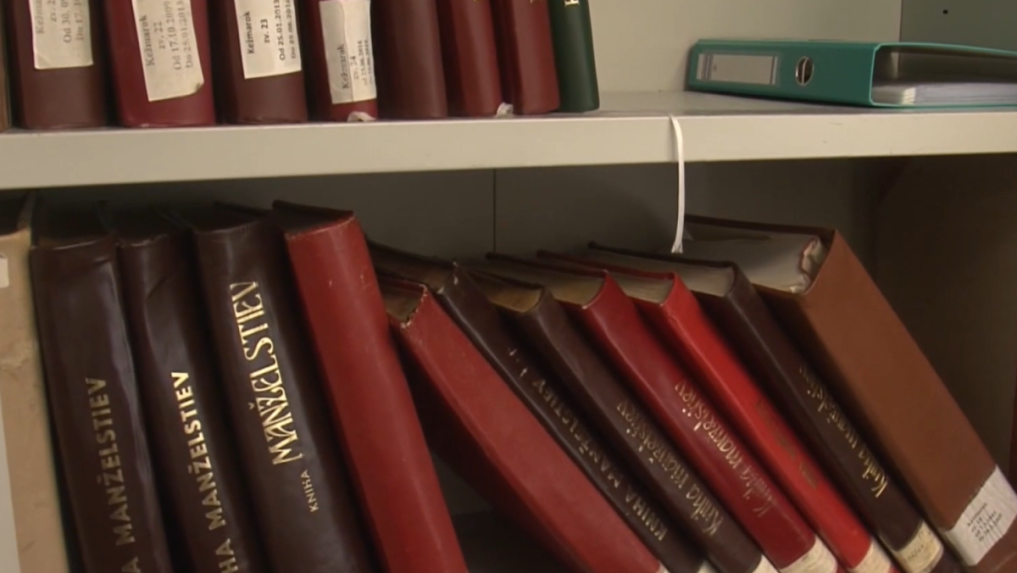 Na Slovensku údajne žijú desiatky ľudí vo veku nad 110 rokov. Samosprávy sa pustili do upratovania nekorektných dát