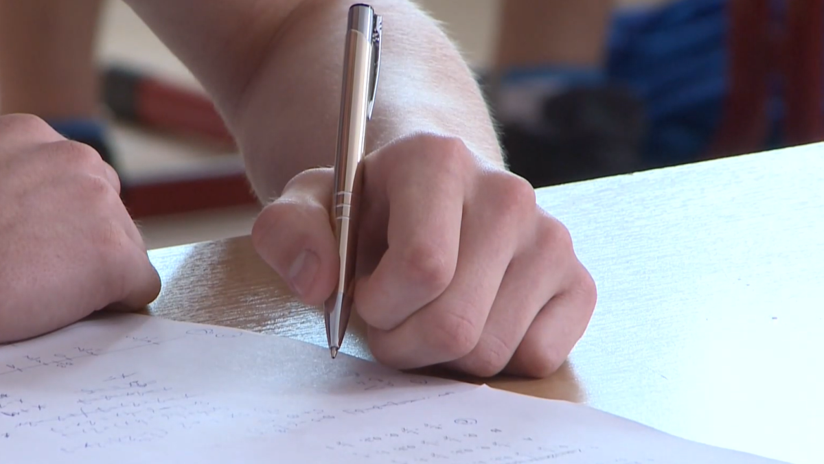 &Scaron;t&aacute;t bude preverovať zručnosti det&iacute; častej&scaron;ie. Tento rok testy okrem deviatakov čakaj&uacute; aj na ďal&scaron;ie ročn&iacute;ky