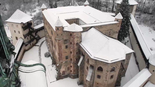 Múry Starého zámku mali pred tureckými vpádmi úplne inú funkciu.