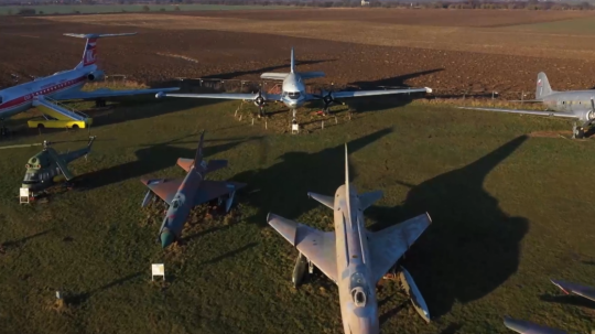 Dopraviť vyslúžilcov na letisko nebolo jednoduché.