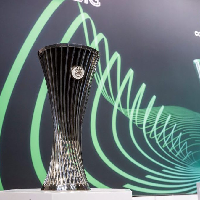 trofej Konferenčná liga