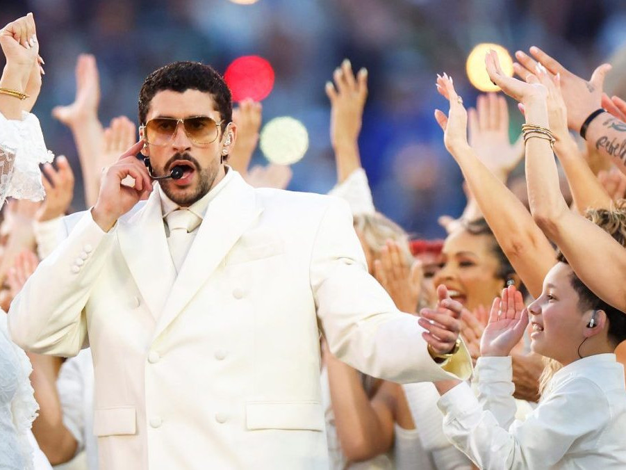 Na snímke Bad Bunny.