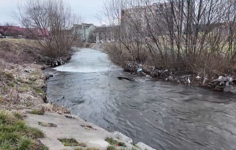 Rieka, v ktorej našli telo malého chlapca.