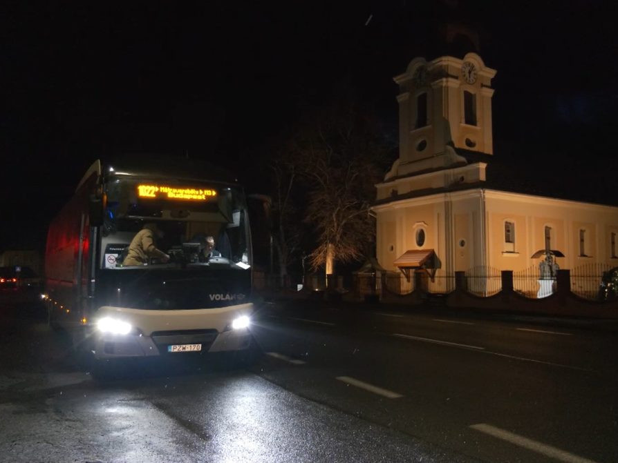 autobus z Lučenca do Budapešti