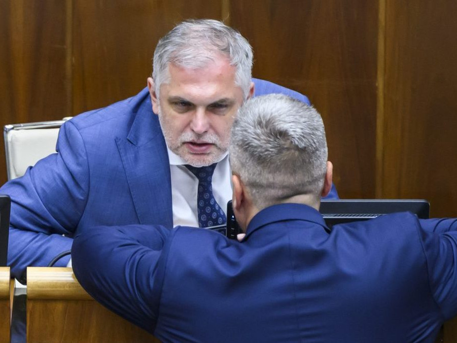 Na snímke Roman Michelko a Andrej Danko.