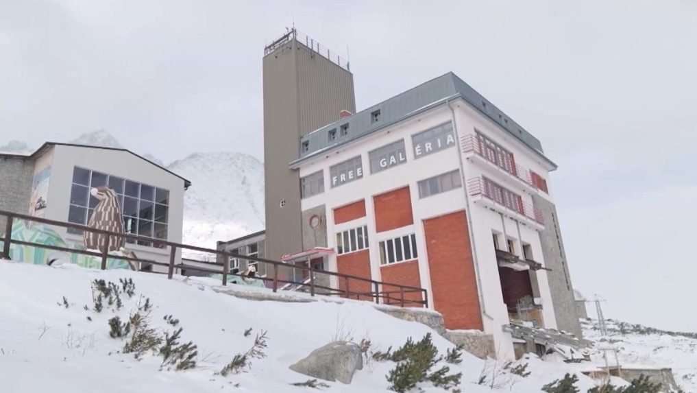 Na snímke Galéria Encián.