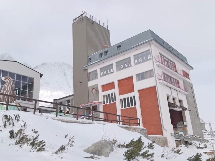 Na snímke Galéria Encián.