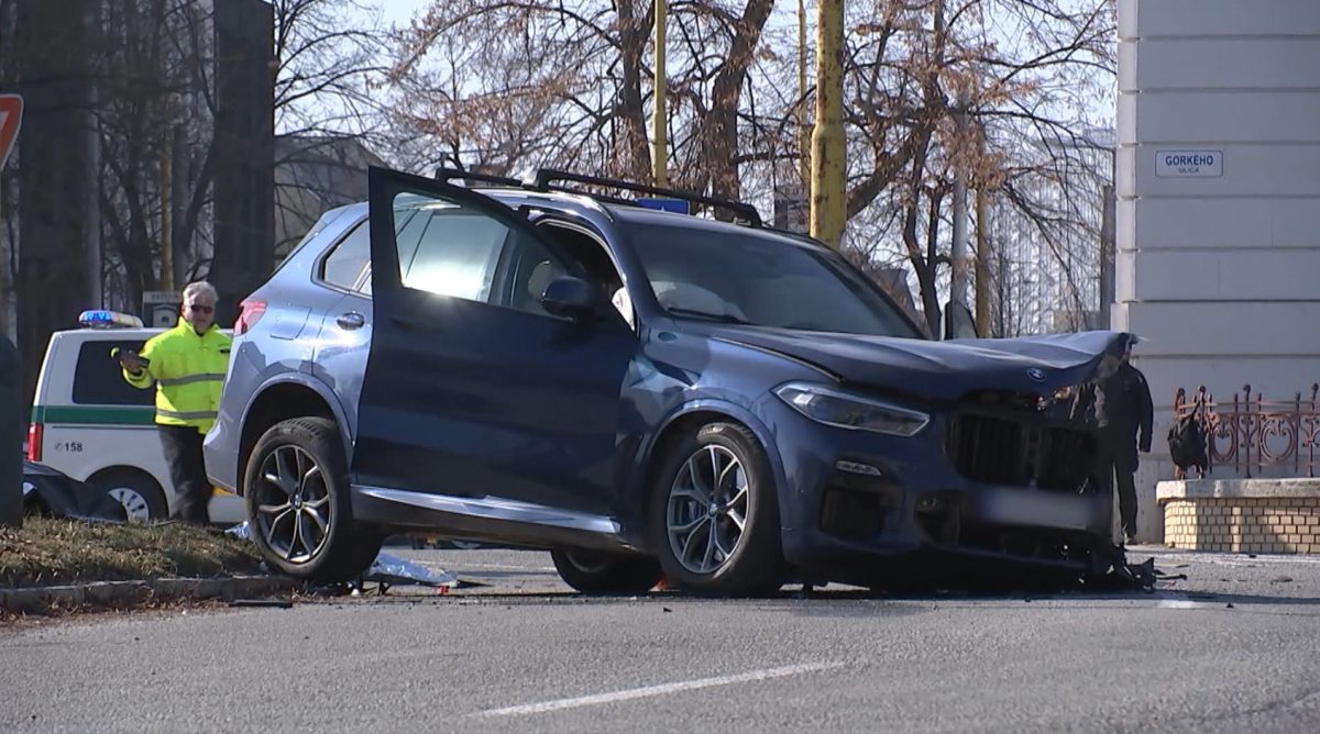 &Uacute;častnici tragickej nehody v Ko&scaron;iciach sa op&auml;ť postavili pred s&uacute;d: Vypovedali dvaja znalci