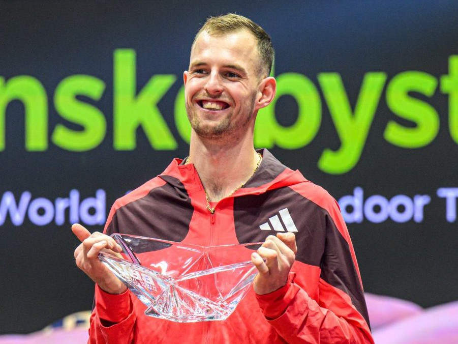 Na snímke Jan Štefela.