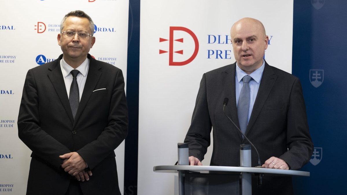 &Scaron;t&aacute;tne dlhopisy s&uacute; sp&auml;ť. Analytik upozorňuje, že infl&aacute;cia sa s nimi ned&aacute; poraziť