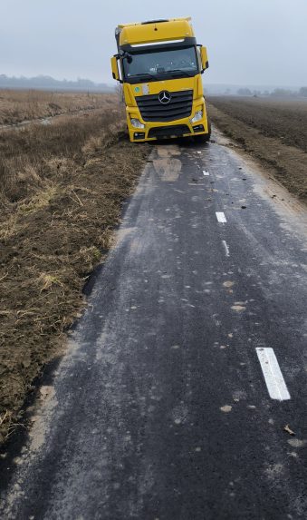 Na sn&Atilde;&Acirc;&shy;mke zapadnut&Atilde;&Acirc;&frac12; kami&Atilde;&Acirc;&sup3;n.