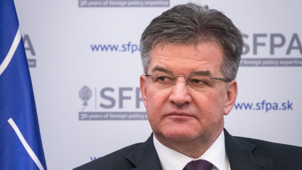 Exminister zahraničných vecí, bývalý poradca Roberta Fica a diplomat Miroslav Lajčák.