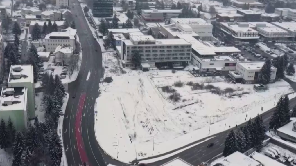 Hanba Považskej Bystrice zrejme zmizne. Plány na stavbu nákupného centra developer po rokoch opäť oživil