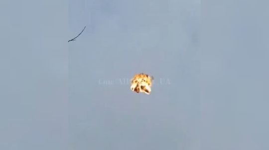 VIDEO: Stíhačka F-16 v akcii. Unikátne zábery ukazujú zostrelenie ruského dronu vzdušnými silami Ukrajiny