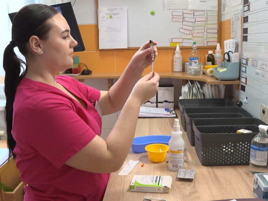 študentka zdravotníckej školy