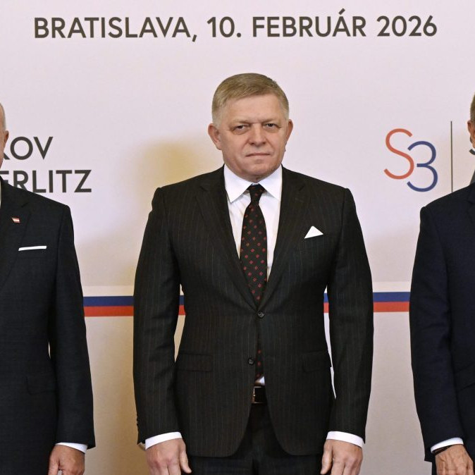 Na snímke premiéri Slavkovského formátu.