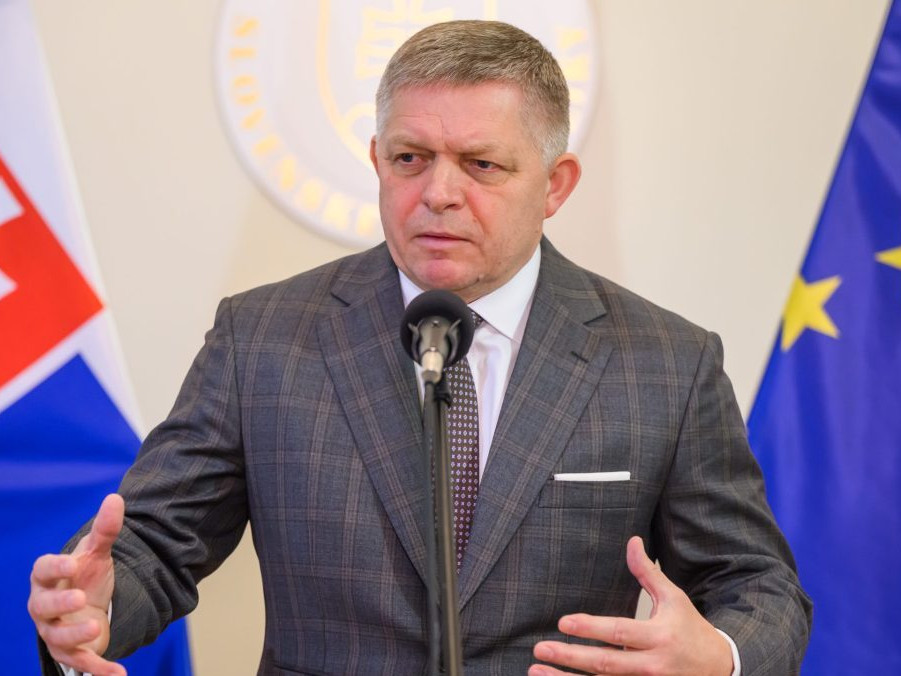 Predseda vlády SR Robert Fico.