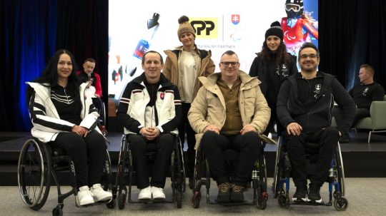 Predstavenie oficiálneho športového oblečenia pre ZPH 2026 v Miláne a Cortine.