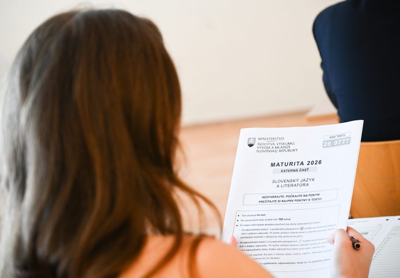 Maturitný test zo slovenského jazyka a literatúry.