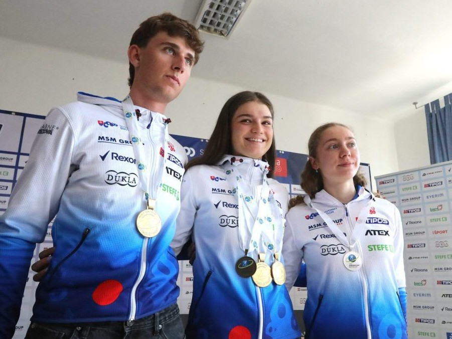 Markus Sklenárik, Michaela Straková a Tamara Molentová.