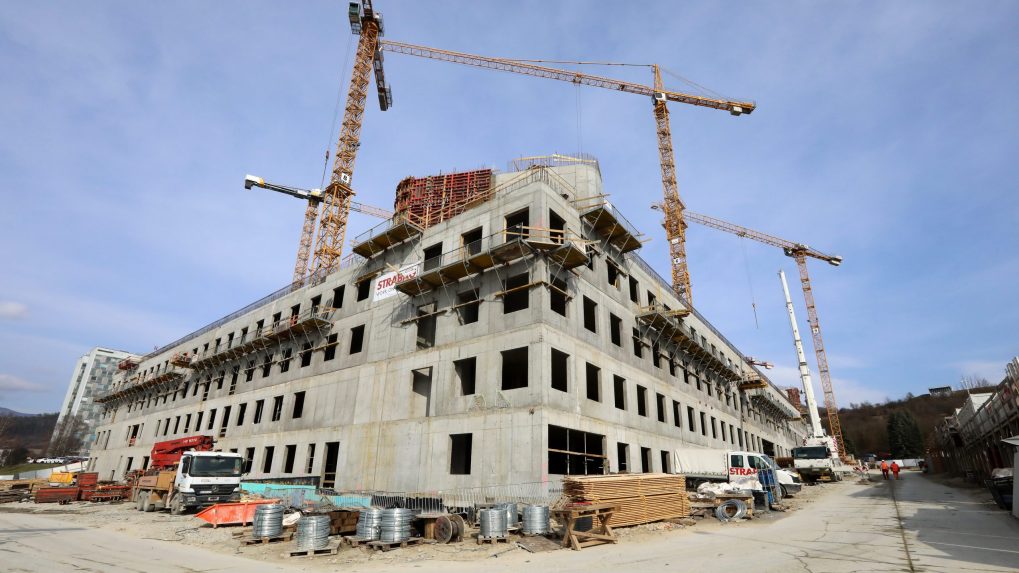 nemocnica v Banskej Bystrici