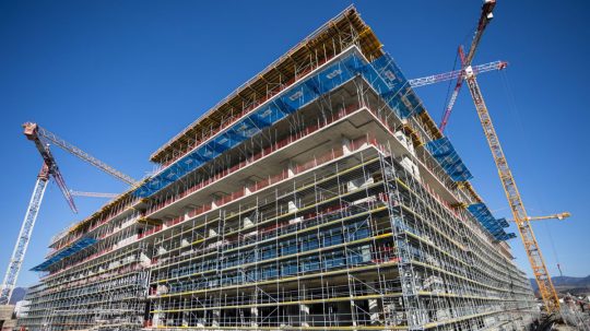 Výstavba novej Univerzitnej nemocnice sv. Martina v Martine.