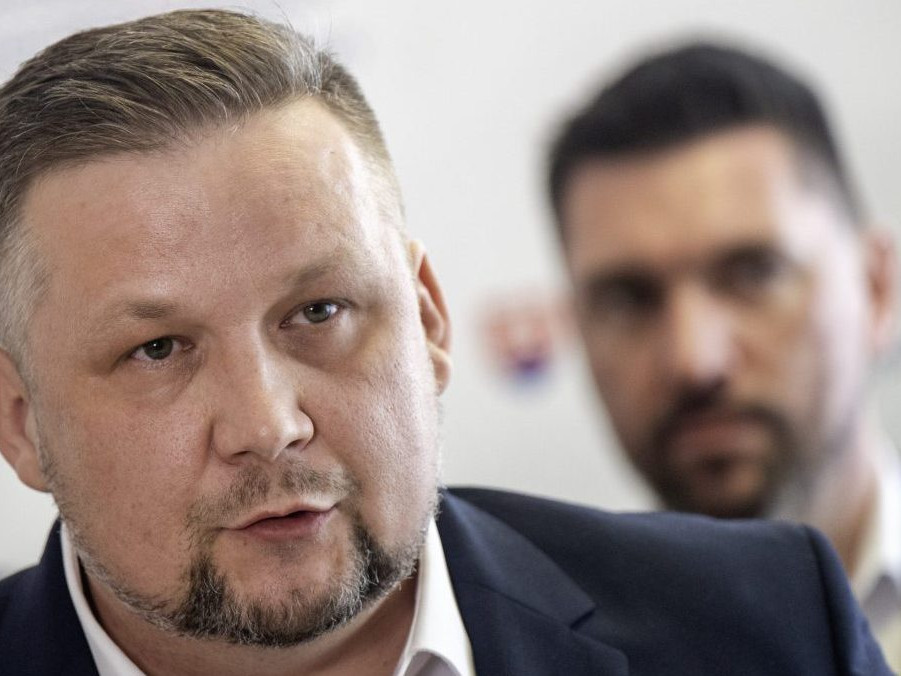 Sprava minister pôdohospodárstva Richard Takáč a šéf PPA Marek Čepko.