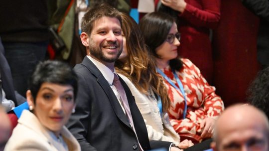 Predseda Progresívneho Slovenska Michal Šimečka počas začiatku snemu Progresívneho Slovenska.