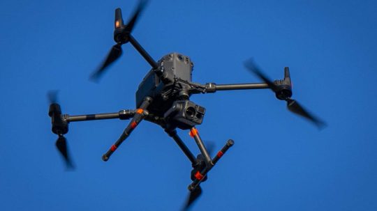 Policajný dron.