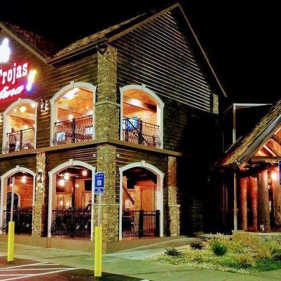 Na snímke reštaurácia, v ktorej žene naservírovali žiletku.