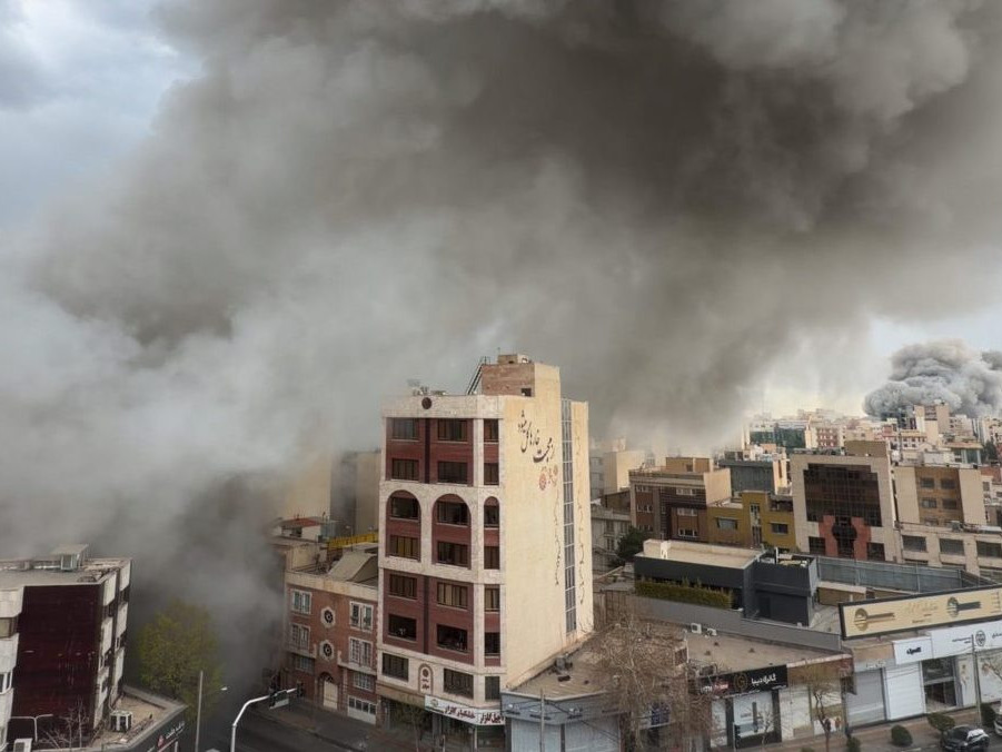 Útok na Teherán 2. marca 2026.