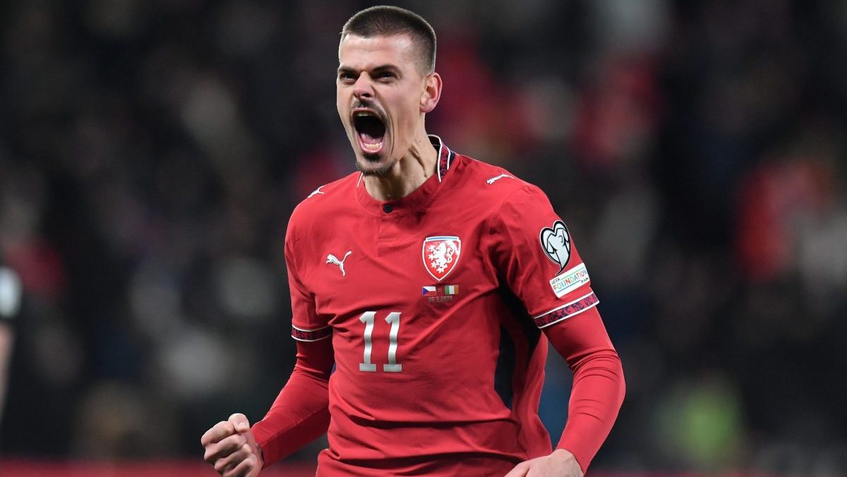 Česi po penaltovom rozstrele post&uacute;pili do fin&aacute;le bar&aacute;že o MS 2026. Ďalej id&uacute; aj Taliani a Poliaci