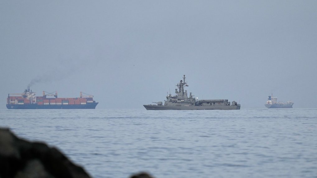 plavidlá v Hormuzskom prielive