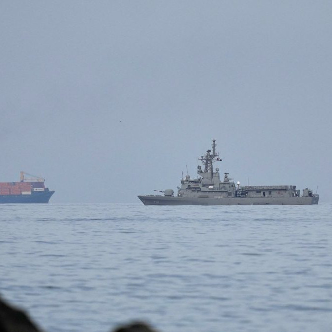 plavidlá v Hormuzskom prielive