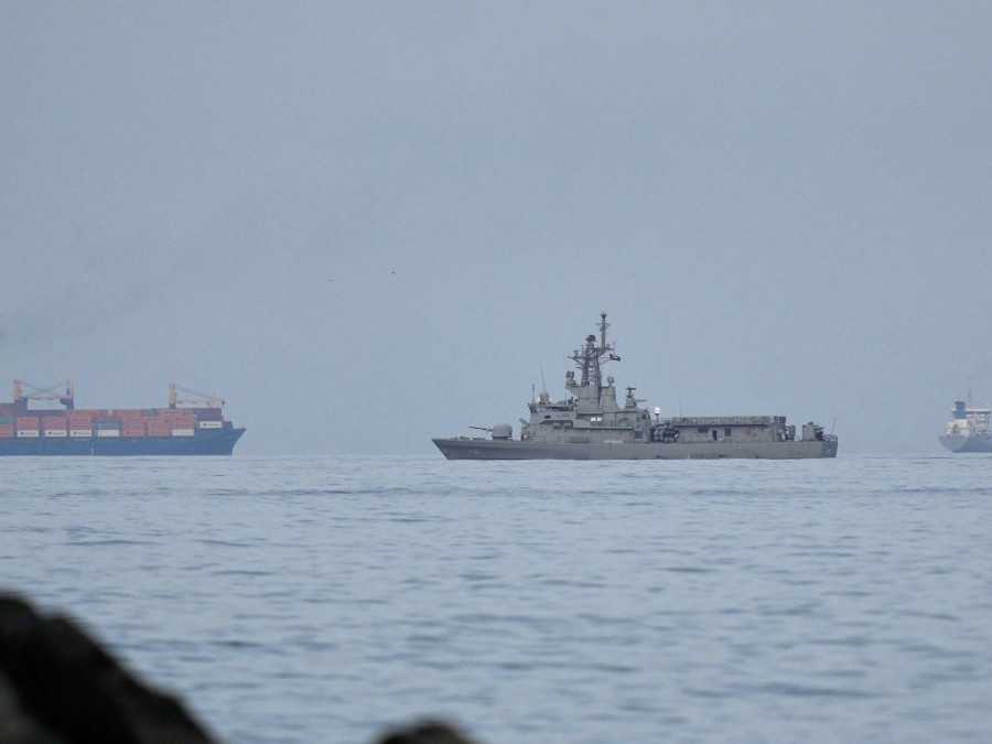 plavidlá v Hormuzskom prielive