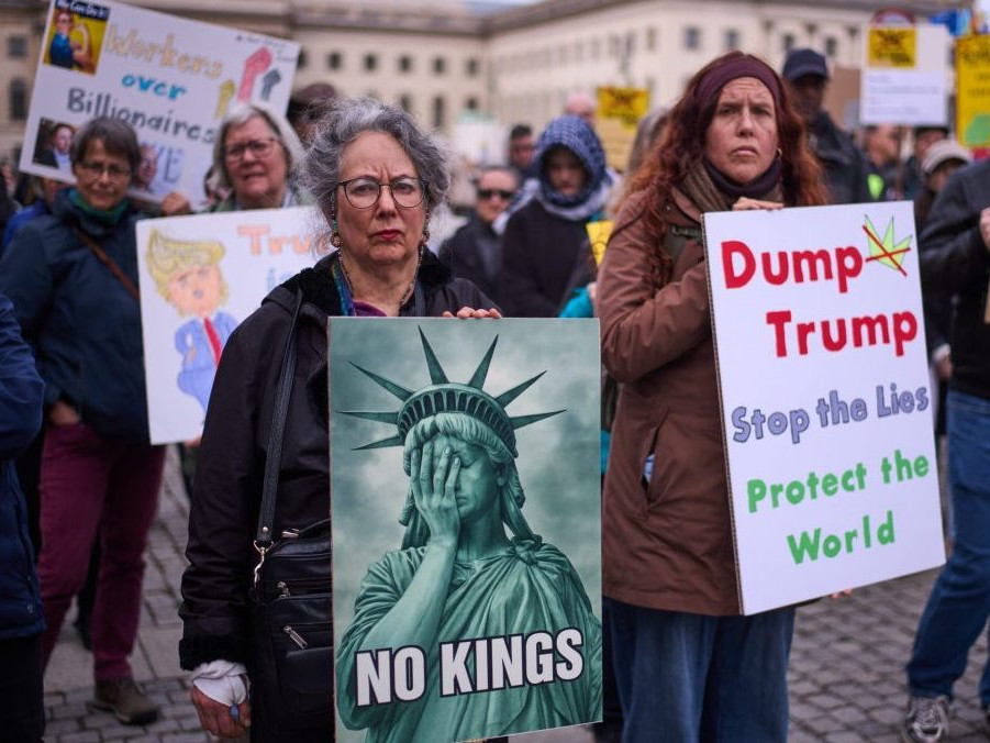 Demonštrácia proti Trumpovi v Nemecku