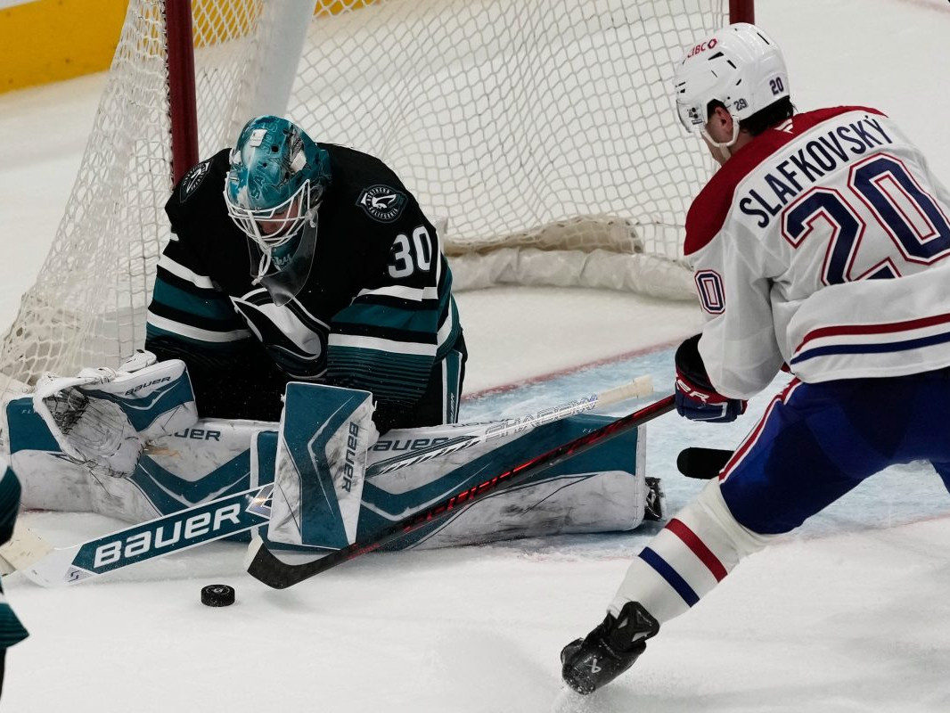 Na snímke Juraj Slafkovský.