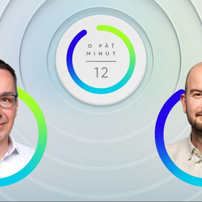 Hosťami diskusnej relácie O 5 minút 12 boli Erik Tomáš a Martin Dubéci