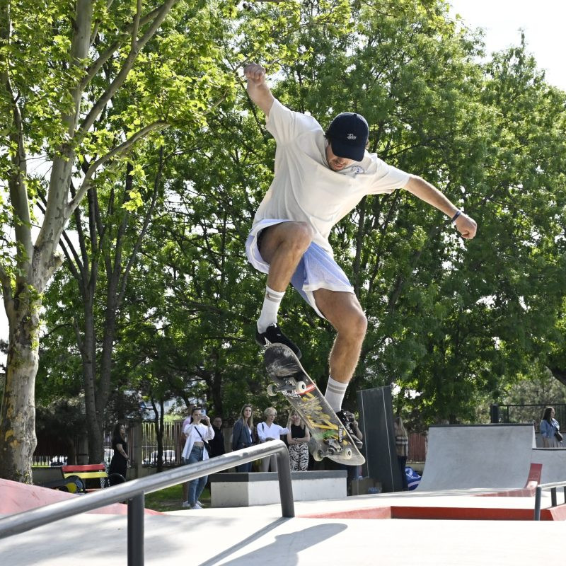 Skejbordista Richard Tury