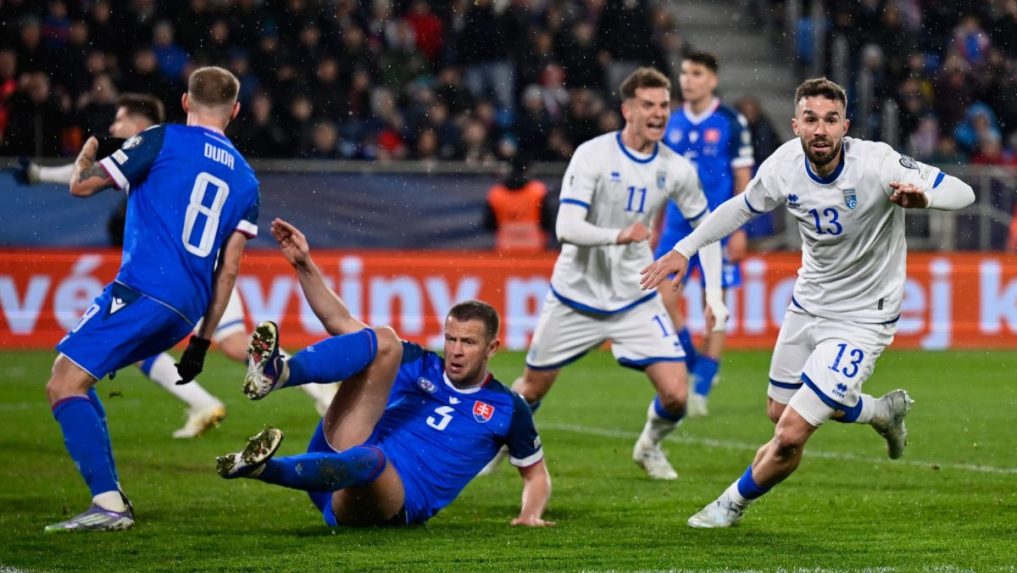 VIDEO: Sen o svetovom šampionáte sa rozplynul.  Slovensko na Tehelnom poli zlyhalo proti Kosovu