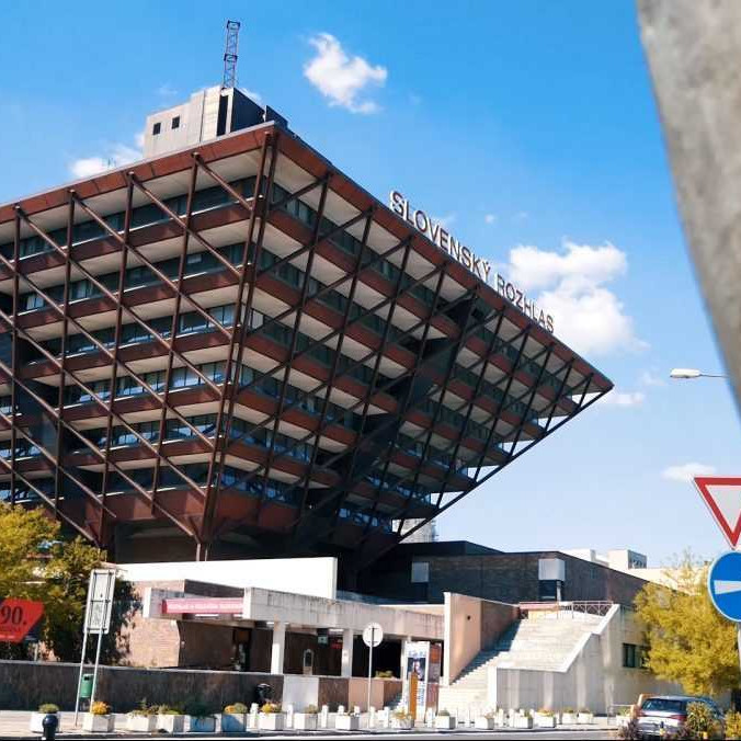 Na snímke budova Slovenského rozhlasu.