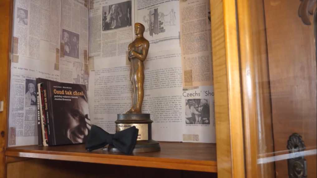 So&scaron;ka Oscara, ktor&uacute; z&iacute;skal Jozef Kroner za film Obchod na korze.