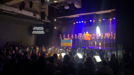 Aj keď charkovská opera hrá v podzemí, o divákov núdzu nemá.