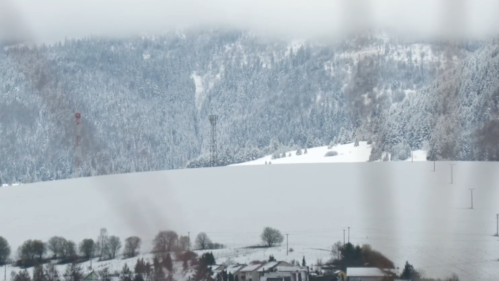 Na snímke zasnežená krajina.