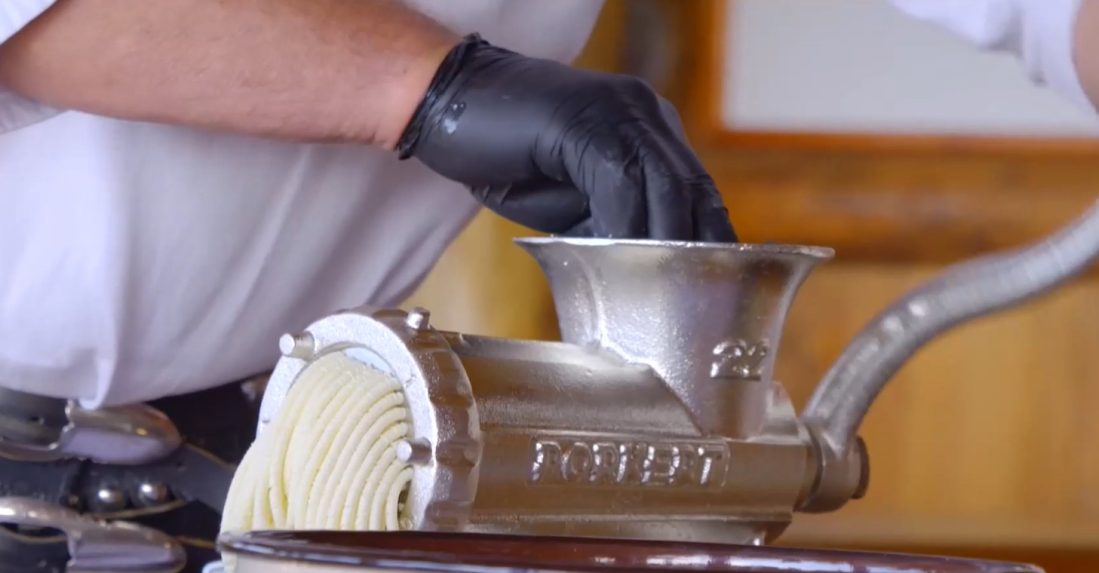 Na ilustračnej snímke bryndza.