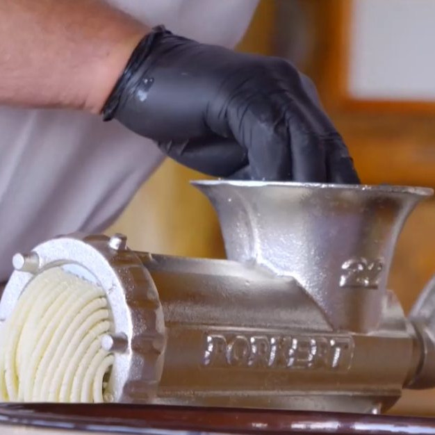 Na ilustračnej snímke bryndza.